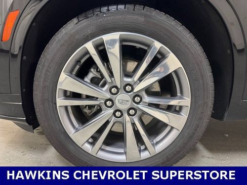 Used 2025 Cadillac XT6 Premium Luxury image 46