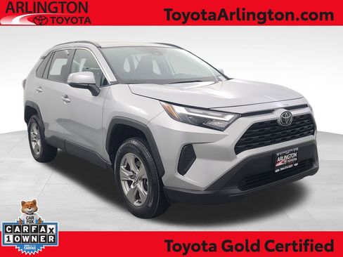 Used 2025 Toyota RAV4 XLE image 1