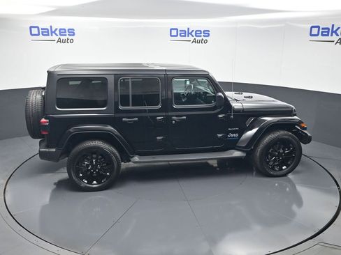 Used 2023 Jeep Wrangler Unlimited Sahara w/ Cold Weather Group AWD/4WD image 54