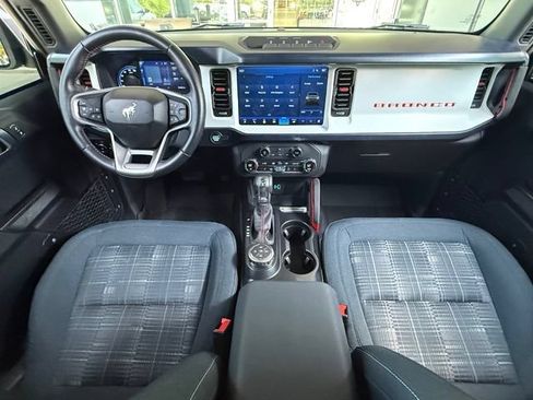 Used 2024 Ford Bronco Heritage Edition AWD/4WD image 20