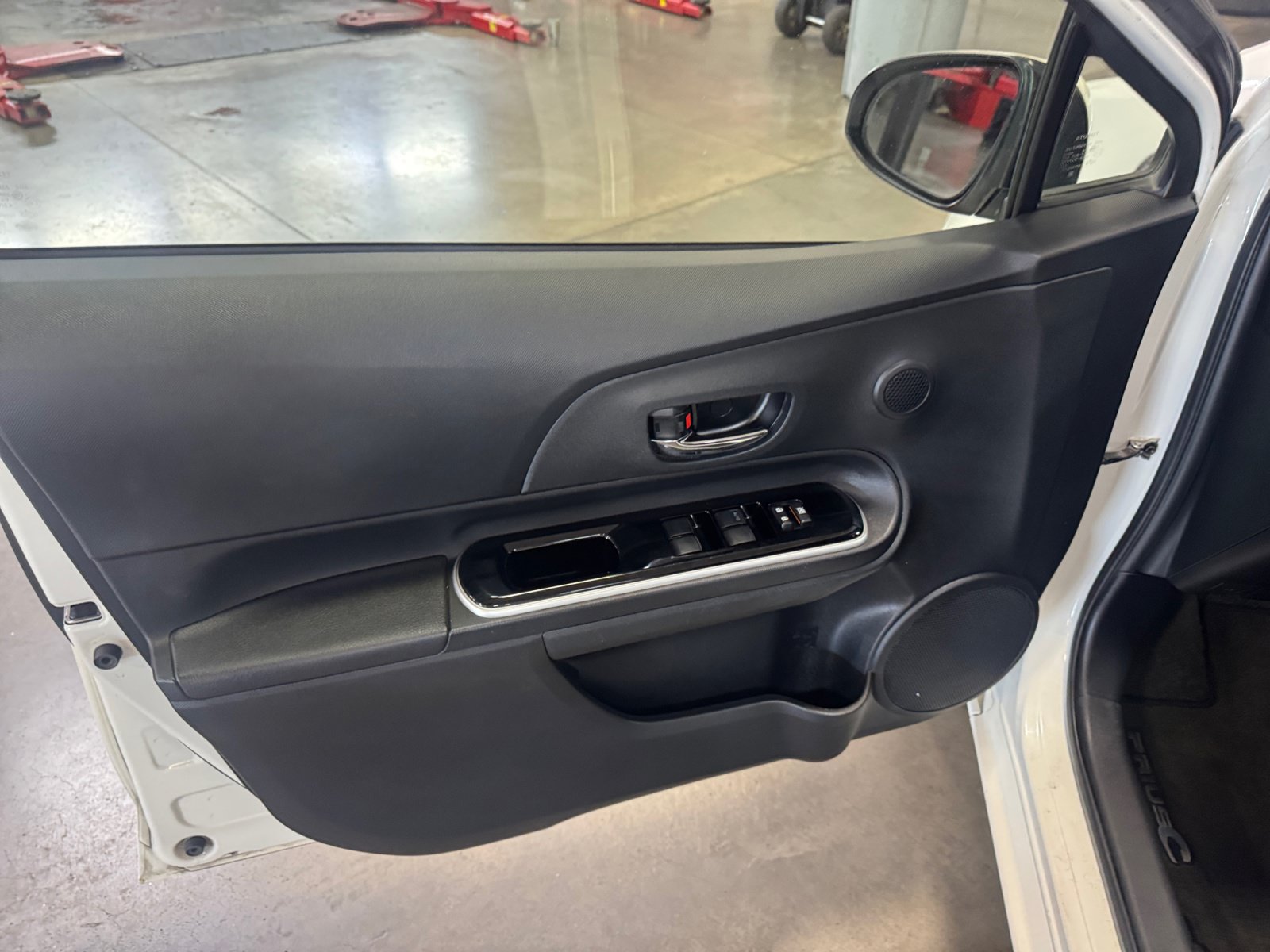 Used 2015 Toyota Prius C Three FWD image 13