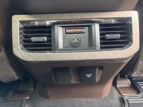 Used 2024 Ford F250 King Ranch w/ Chrome Package AWD/4WD image 23
