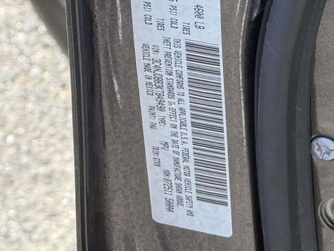 Used 2019 Jeep Compass Latitude AWD/4WD image 30