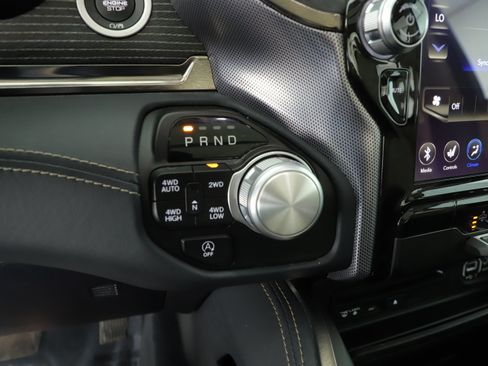 Used 2019 RAM 1500 Limited AWD/4WD image 13