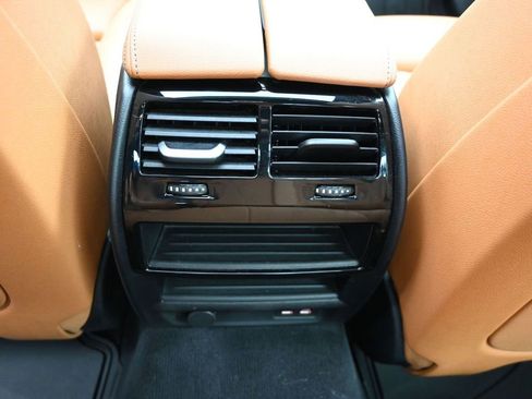 Used 2023 BMW 530e xDrive w/ Convenience Package image 18