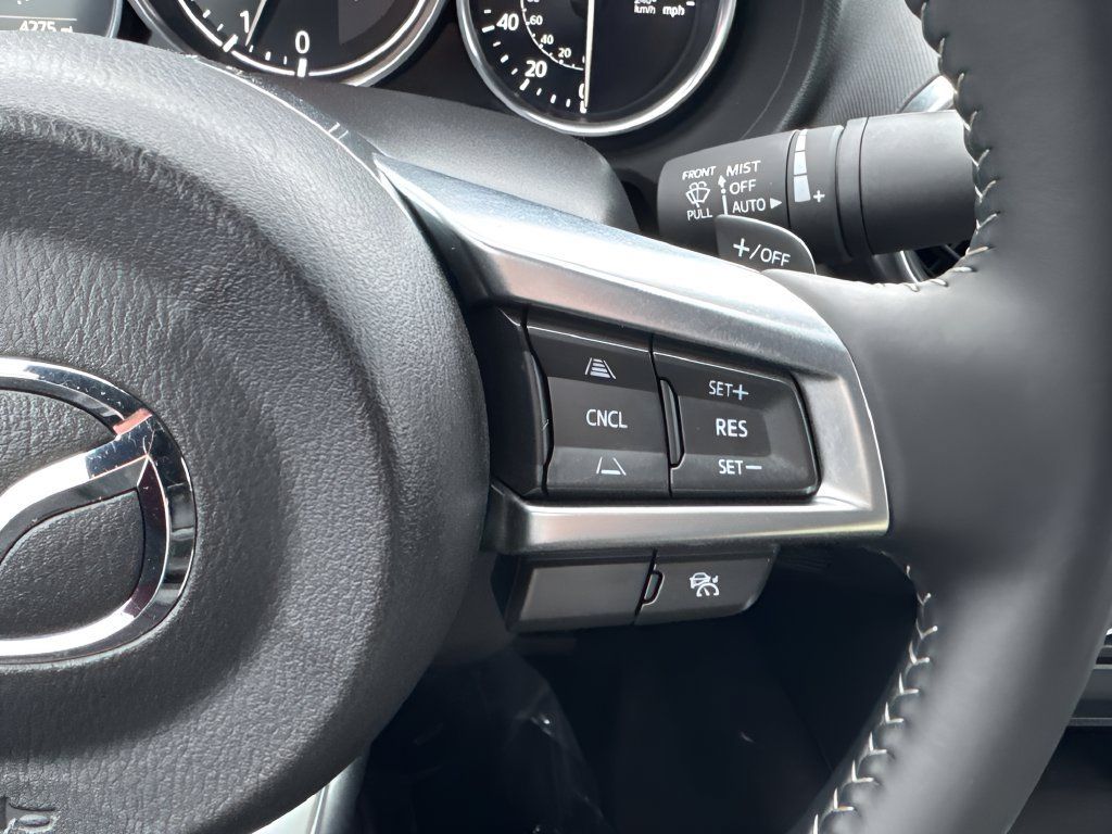 Used 2026 MAZDA MX-5 Miata RF Grand Touring RWD image 17