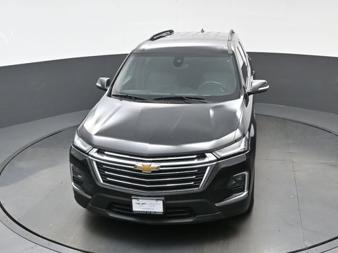 Used 2022 Chevrolet Traverse LT image 42