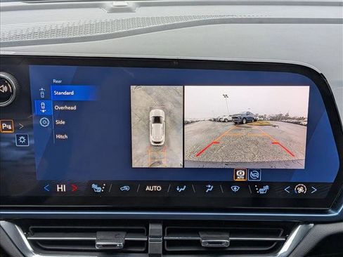 New 2026 Chevrolet Equinox EV LT image 12