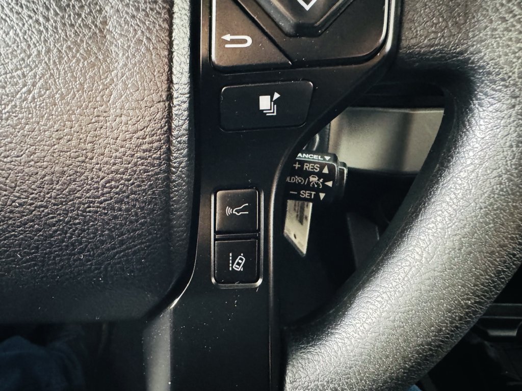 Used 2022 Toyota Tacoma SR w/ SR Convenience Package RWD image 15