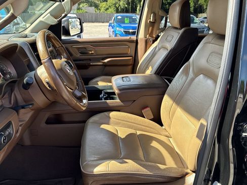 Used 2019 RAM 1500 Limited RWD image 19