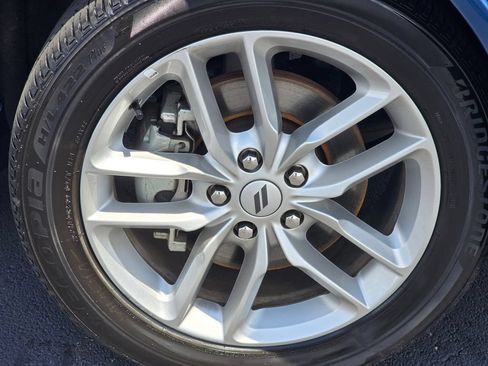 Used 2025 Dodge Durango GT AWD/4WD image 10