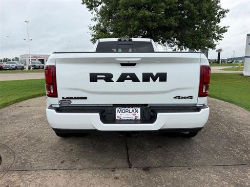 New 2026 RAM 3500 Laramie AWD/4WD image 5
