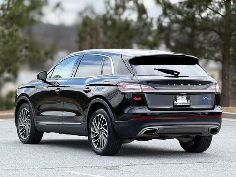 Used 2019 Lincoln Nautilus Reserve image 9