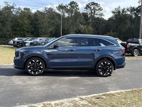 Used 2024 Kia Sorento SX image 14