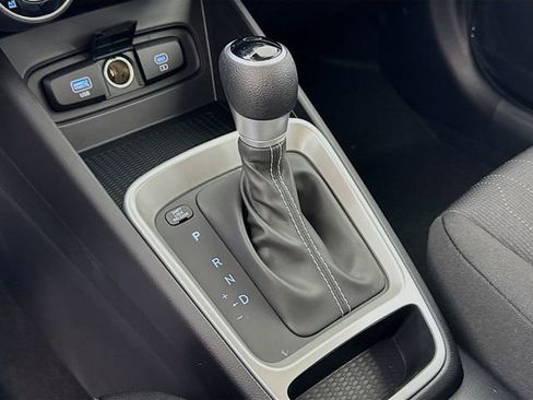 New 2026 Hyundai Venue SE image 26