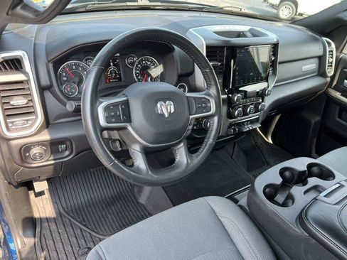 Used 2024 RAM 2500 Big Horn AWD/4WD image 18