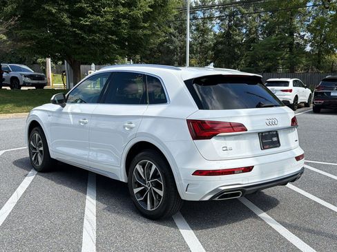 Used 2023 Audi Q5 2.0T Premium Plus w/ Premium Plus Package AWD/4WD image 3
