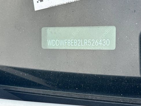Used 2020 Mercedes-Benz C 300 4MATIC Sedan image 2