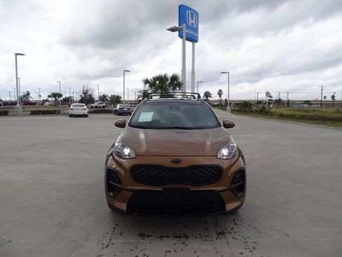 Used 2021 Kia Sportage S image 2