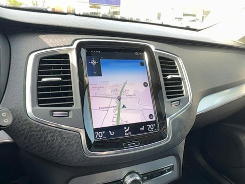 Used 2018 Volvo XC90 T5 Momentum w/ Convenience Package image 25