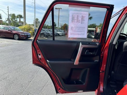 Used 2022 Toyota 4Runner TRD Sport image 40