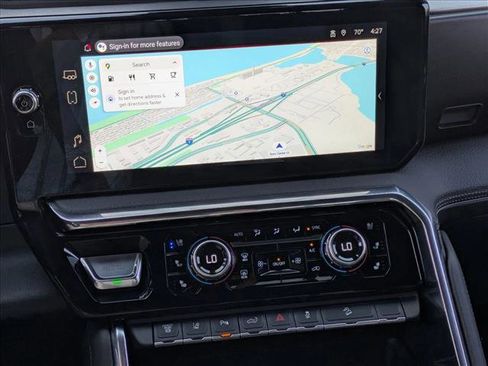 Used 2025 GMC Sierra 3500 Denali w/ Denali Reserve Package image 16