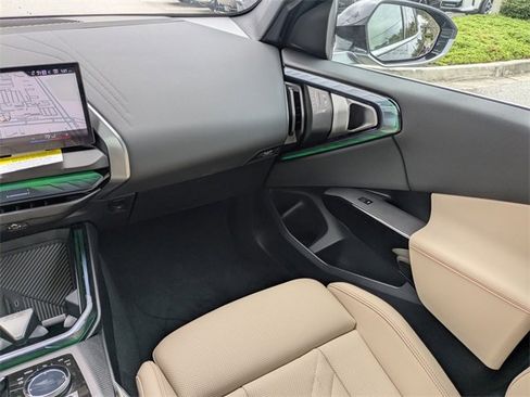 New 2026 BMW X3 xDrive30 w/ Premium Package image 18