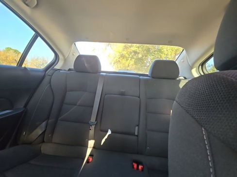 Used 2012 Chevrolet Cruze Eco image 32