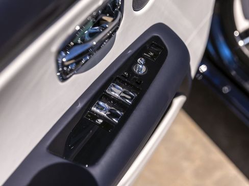 New 2025 Rolls-Royce Ghost AWD/4WD image 40