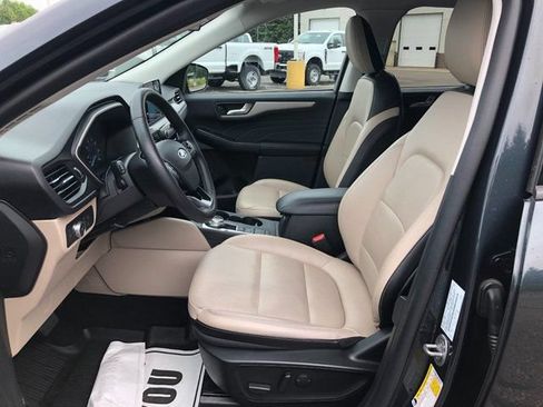 Used 2022 Ford Escape SEL AWD/4WD image 18