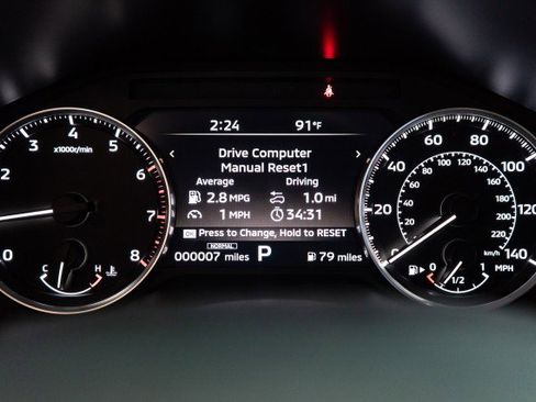 New 2025 Mitsubishi Outlander SE image 16