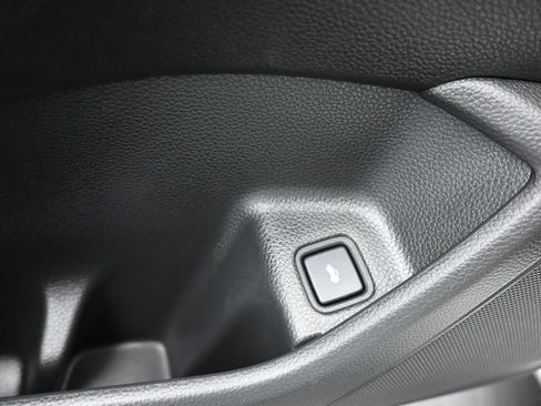 Used 2018 Honda Accord EX-L image 11