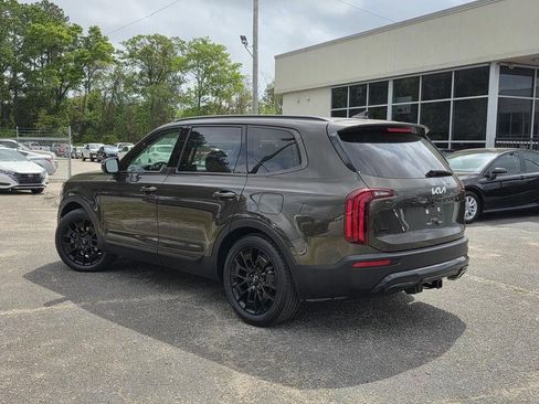 Used 2022 Kia Telluride EX w/ EX Premium Package AWD/4WD image 5