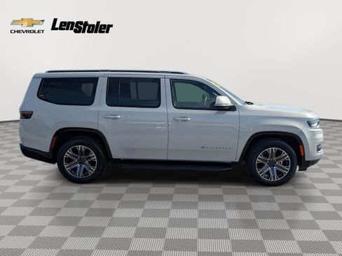 Used 2022 Jeep Wagoneer Series III image 6