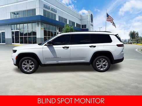 Used 2023 Jeep Grand Cherokee L Limited RWD image 7