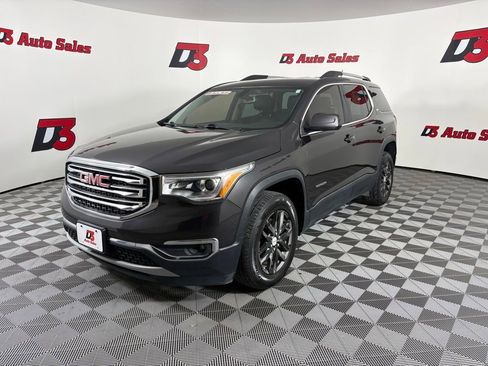 Used 2019 GMC Acadia SLT FWD image 2