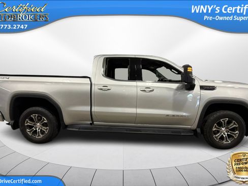 Used 2021 GMC Sierra 1500 SLE w/ Max Trailering Package AWD/4WD image 4