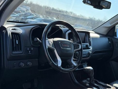 Used 2018 GMC Canyon SLT w/ Driver Alert Package image 2