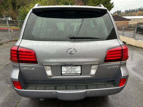 Used 2008 Lexus LX 570 4WD image 6
