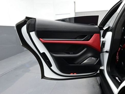 Certified 2020 Porsche Taycan Turbo S image 12