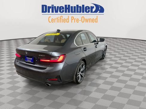 Used 2022 BMW 330i xDrive Sedan w/ Driving Assistance Package image 8