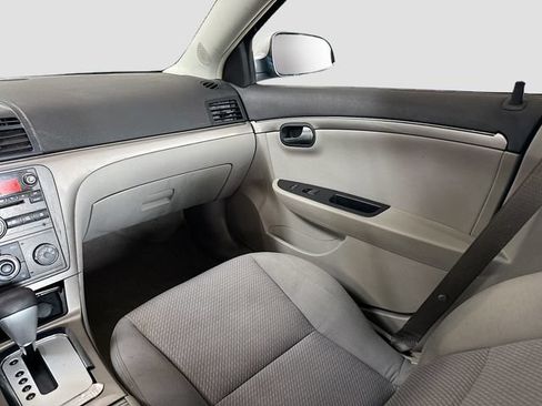 Used 2009 Saturn Aura XE FWD image 20