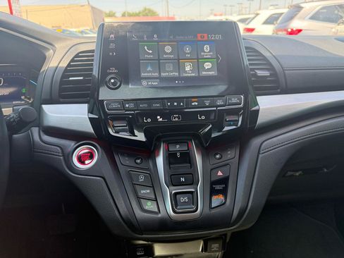 Used 2024 Honda Odyssey Sport image 23