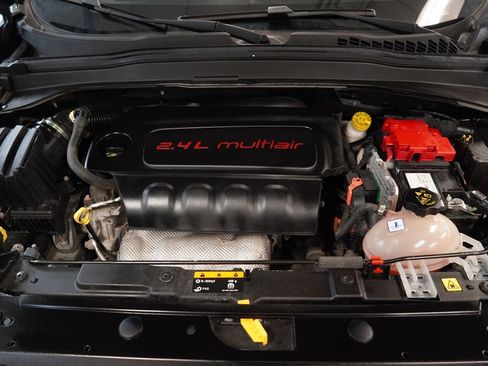 Used 2020 Jeep Renegade Sport image 38