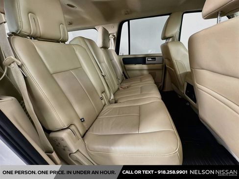 Used 2016 Ford Expedition XLT w/ Equipment Group 201A RWD image 26
