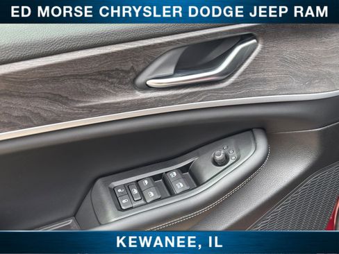 New 2026 Jeep Grand Cherokee Altitude AWD/4WD image 23