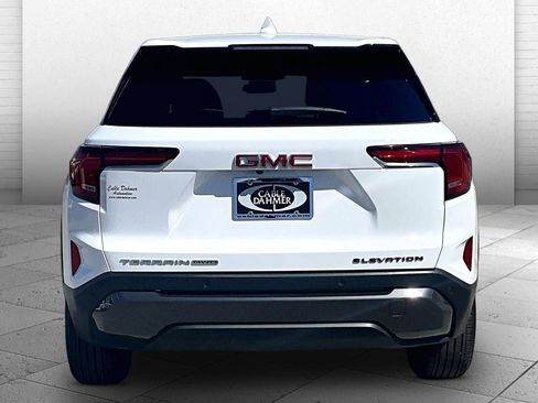 Used 2025 GMC Terrain Elevation AWD/4WD image 3
