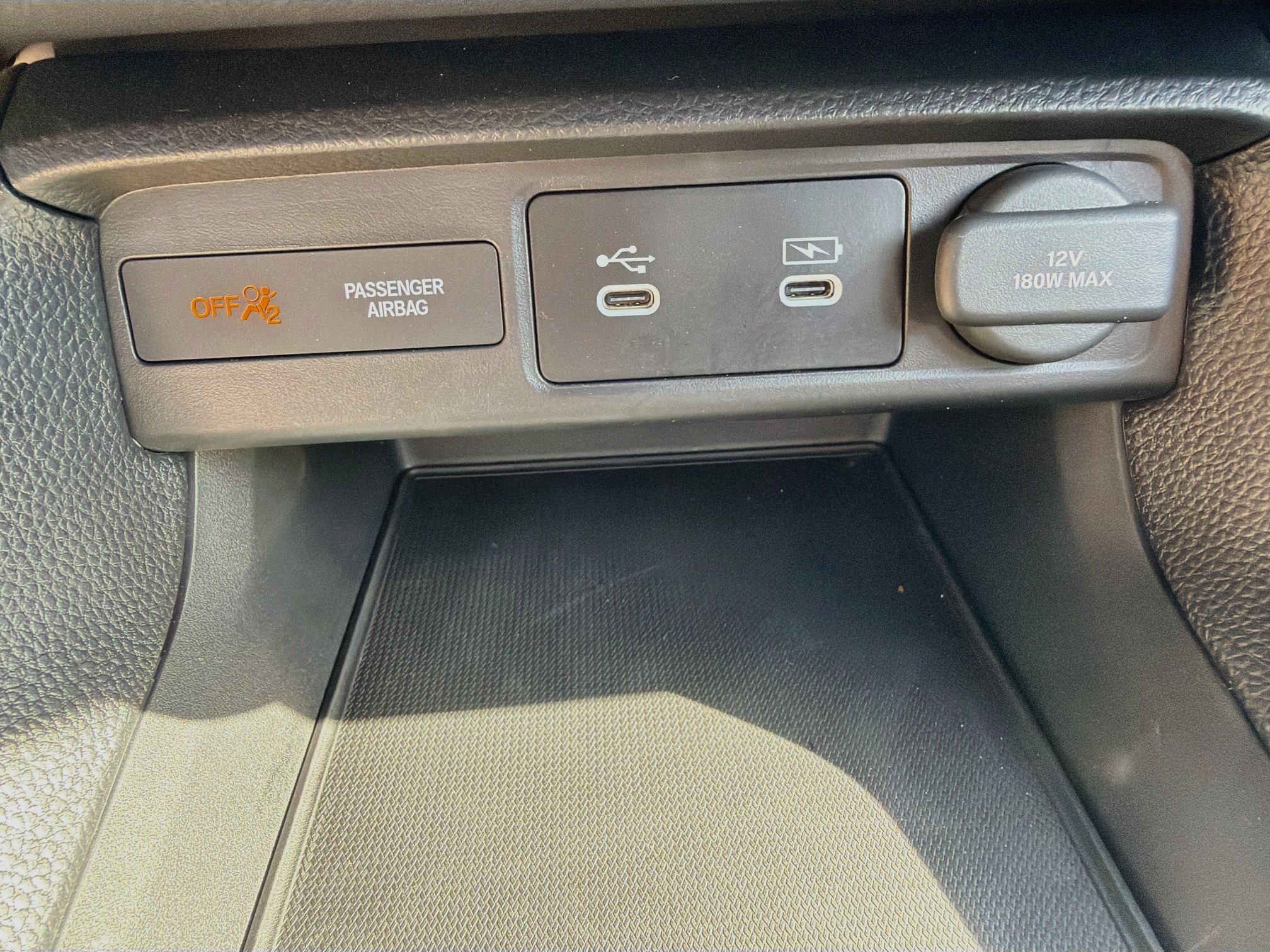 Used 2025 Honda Civic Sport image 27