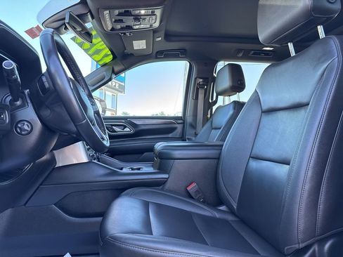 Used 2022 Chevrolet Tahoe Z71 w/ Luxury Package image 20