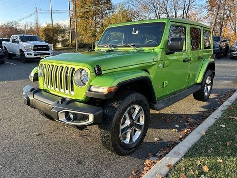 Certified 2019 Jeep Wrangler Unlimited Sahara image 4